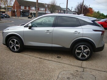 Used Nissan Qashqai 2022 for sale - 76462162: Photo