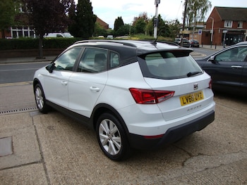 Used SEAT Arona 2018 for sale - 76091251: Photo