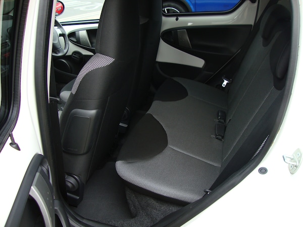 Used Toyota AYGO 2014 for sale - 76157756: Photo 13