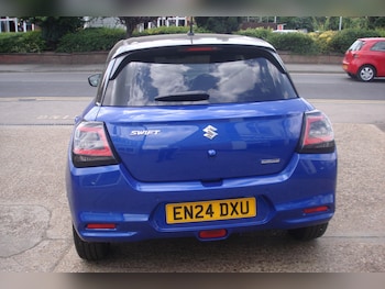 Used Suzuki Swift 2024 for sale - 79164854: Photo