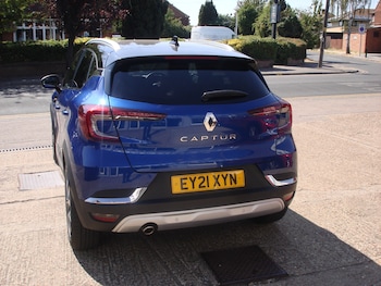 Used Renault Captur 2021 for sale - 79457322: Photo
