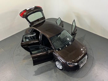 Used Audi A1 2013 for sale - 79434000: Photo
