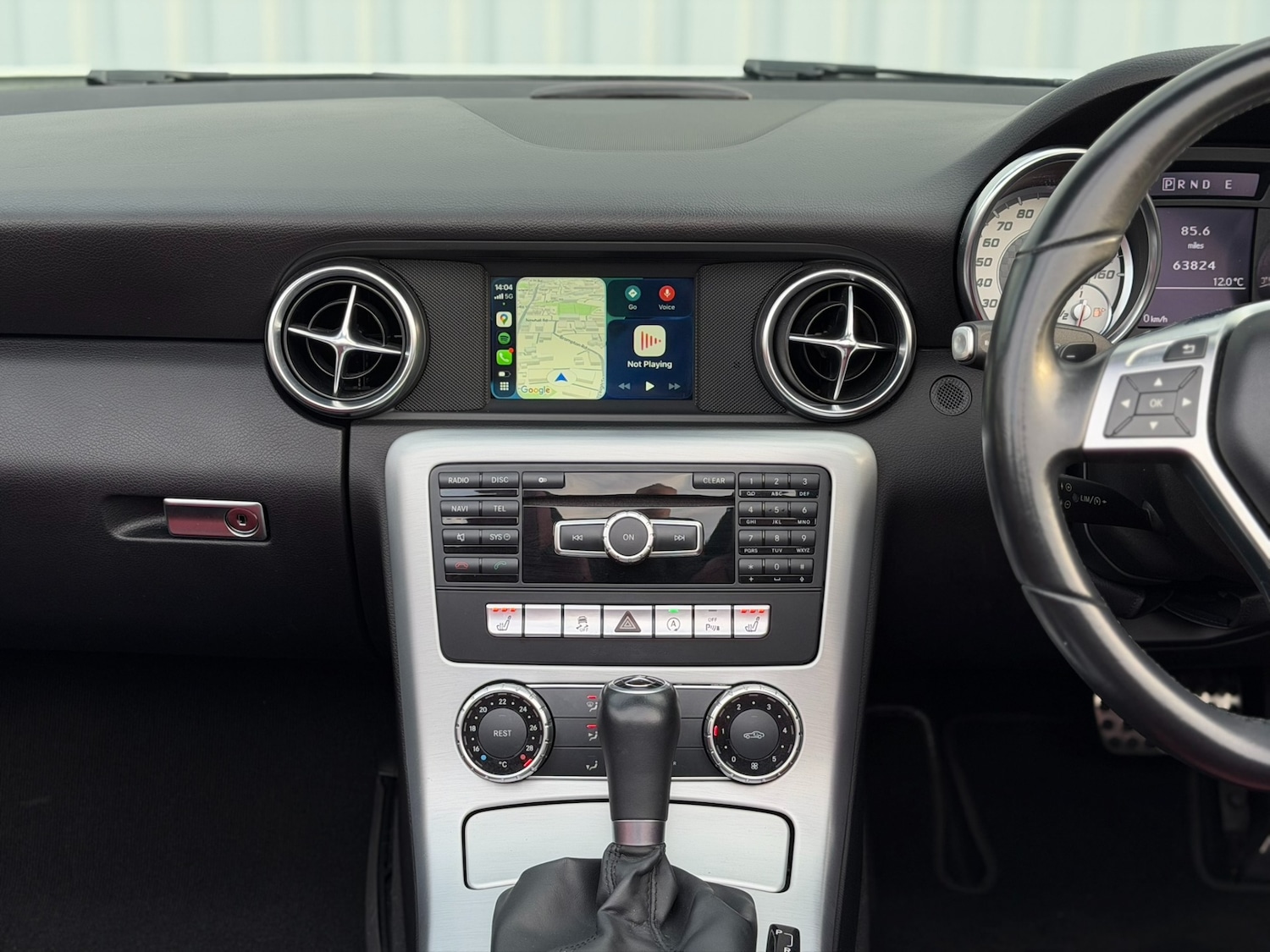 Used Mercedes-Benz SLK 2015 for sale - 76935443: Photo 36