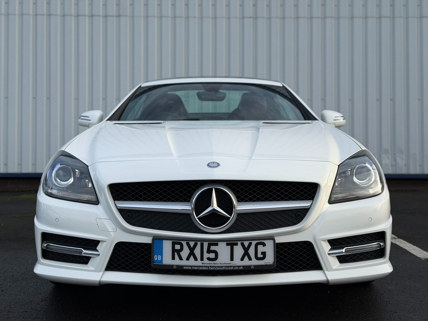 Used Mercedes-Benz SLK 2015 for sale - 76935443: Photo 4