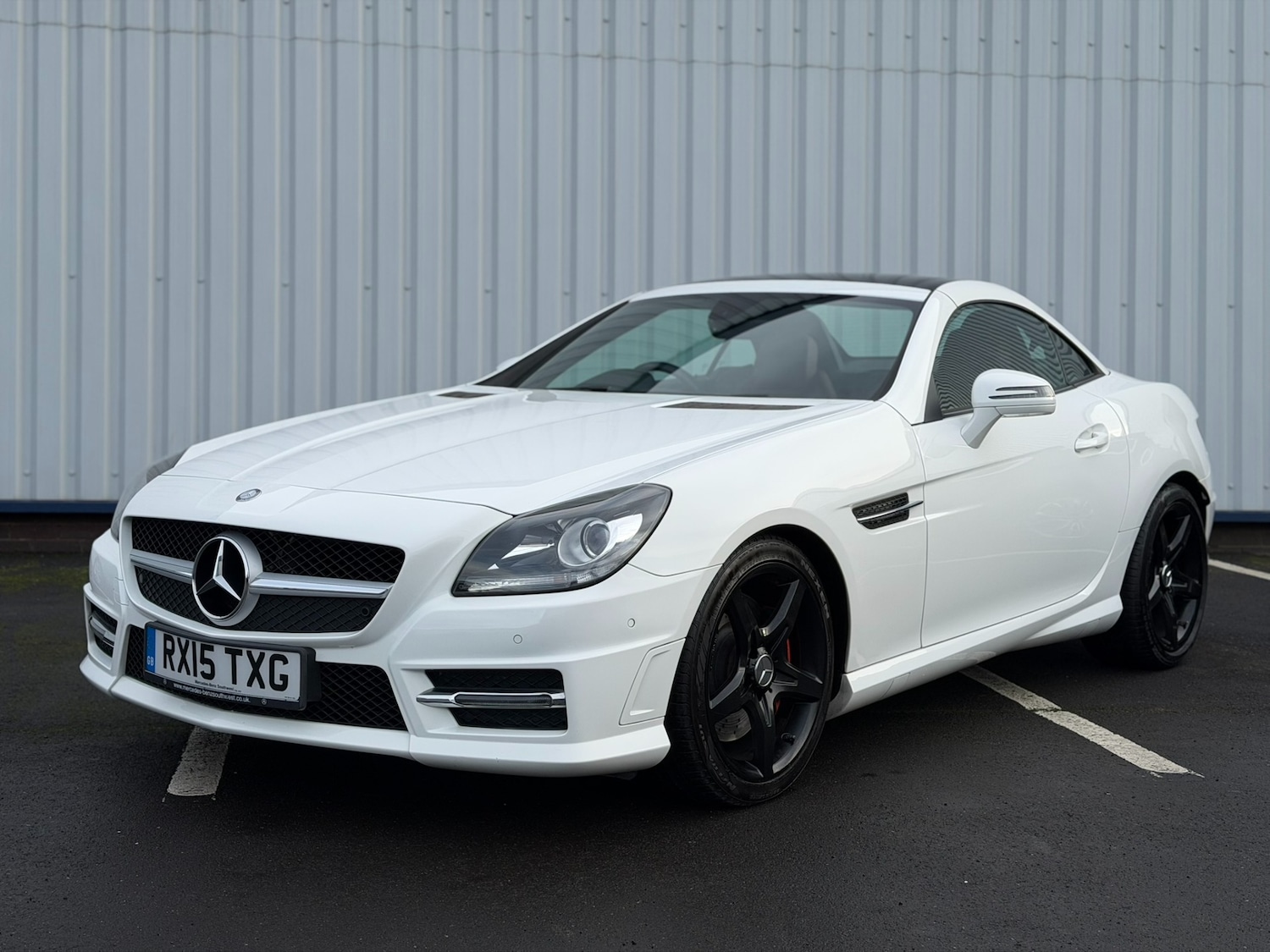 Used Mercedes-Benz SLK 2015 for sale - 76935443: Photo 7
