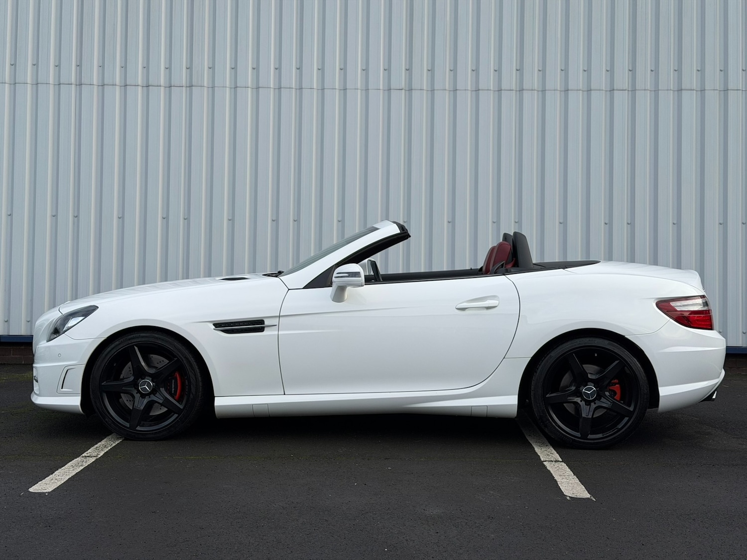 Used Mercedes-Benz SLK 2015 for sale - 76935443: Photo 9