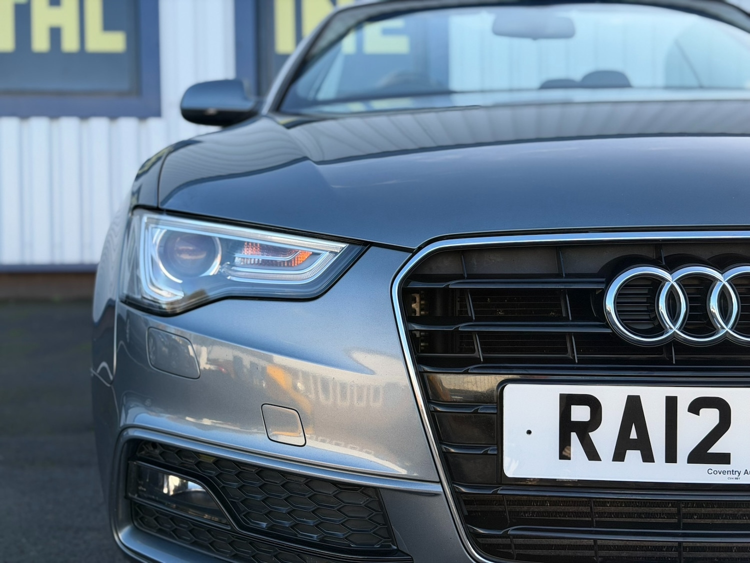 Used Audi A5 2012 for sale - 76919041: Photo 2