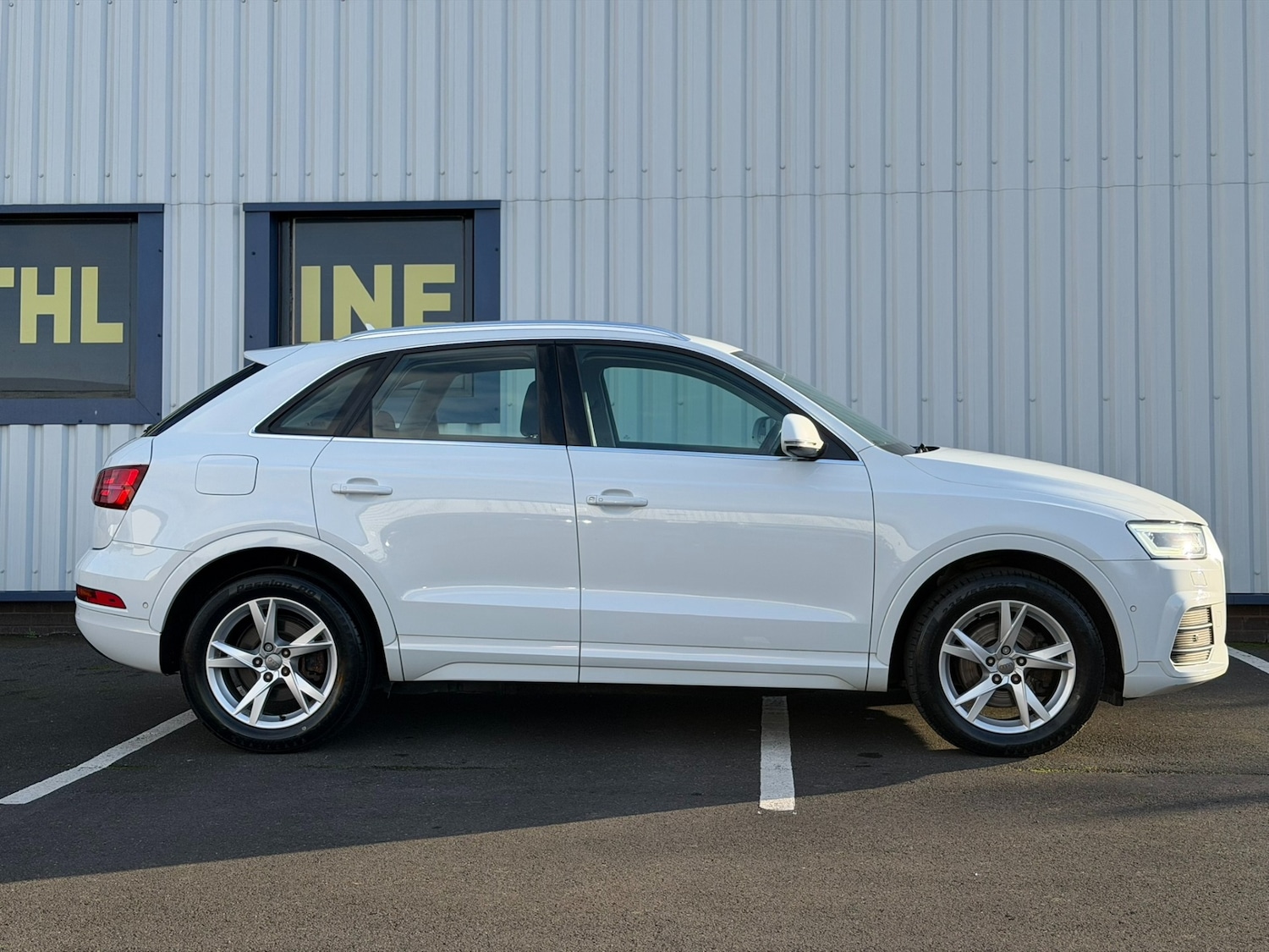 Used Audi Q3 2016 for sale - 76918912: Photo 15