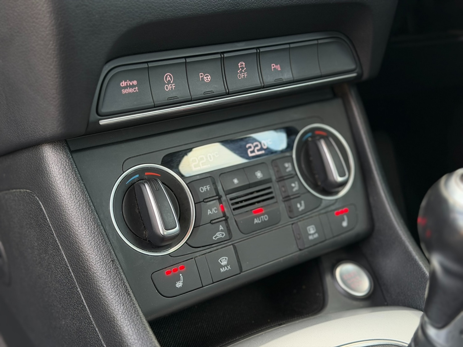 Used Audi Q3 2016 for sale - 76918912: Photo 44