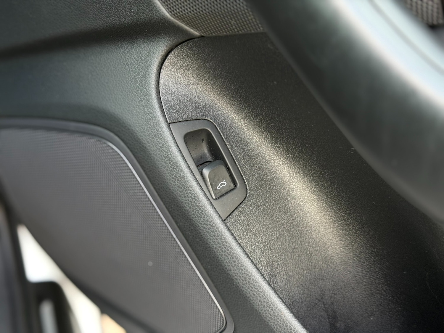 Used Audi Q3 2016 for sale - 76918912: Photo 46