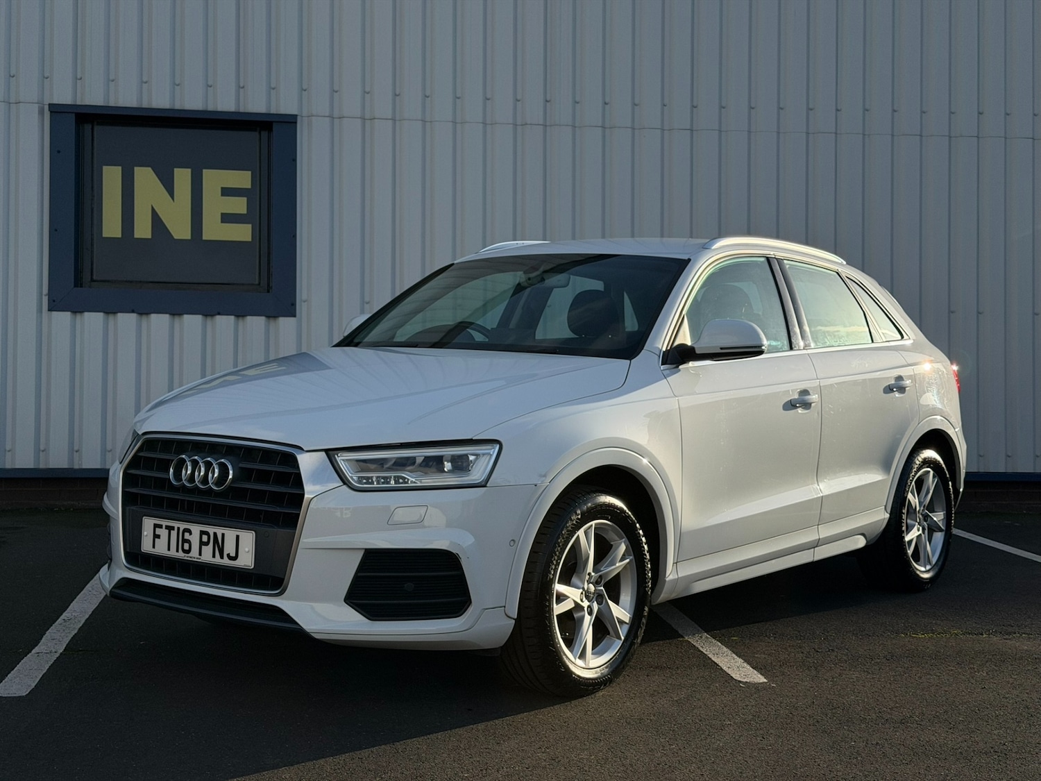 Used Audi Q3 2016 for sale - 76918912: Photo 5