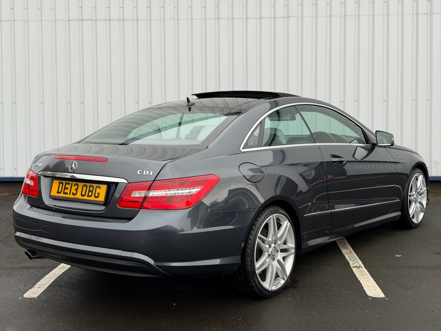 Used Mercedes-Benz E Class 2013 for sale - 76663710: Photo 13