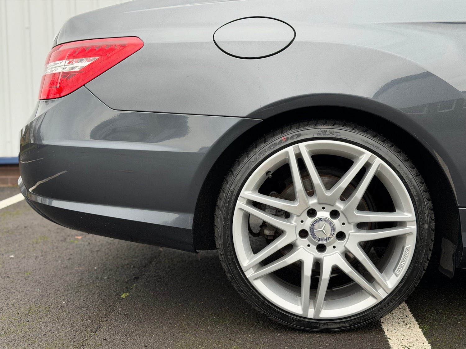 Used Mercedes-Benz E Class 2013 for sale - 76663710: Photo 14