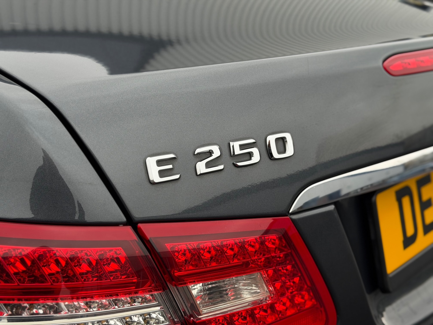 Used Mercedes-Benz E Class 2013 for sale - 76663710: Photo 19