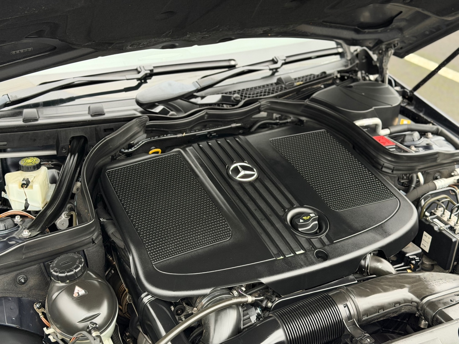 Used Mercedes-Benz E Class 2013 for sale - 76663710: Photo 20