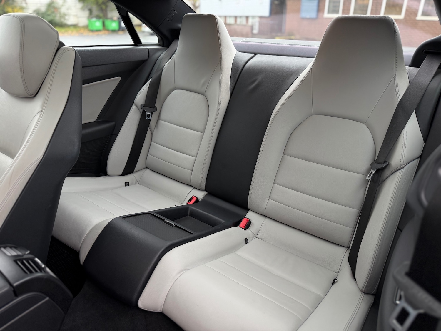 Used Mercedes-Benz E Class 2013 for sale - 76663710: Photo 23