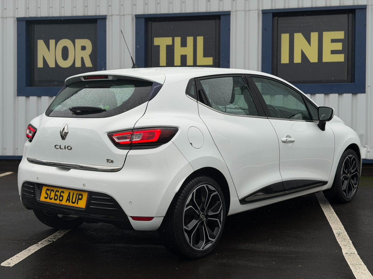 Used Renault Clio 2016 for sale - 76919247: Photo 13