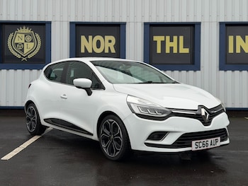 Used Renault Clio 2016 for sale - 76919247: Photo