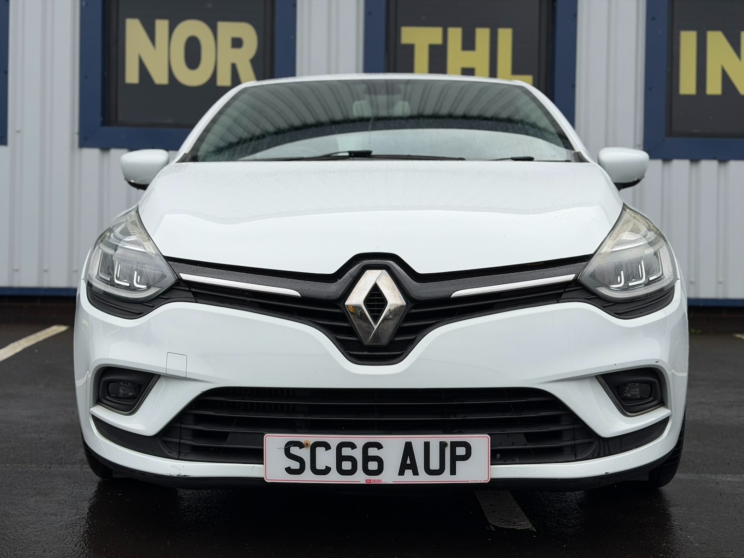 Used Renault Clio 2016 for sale - 76919247: Photo 3