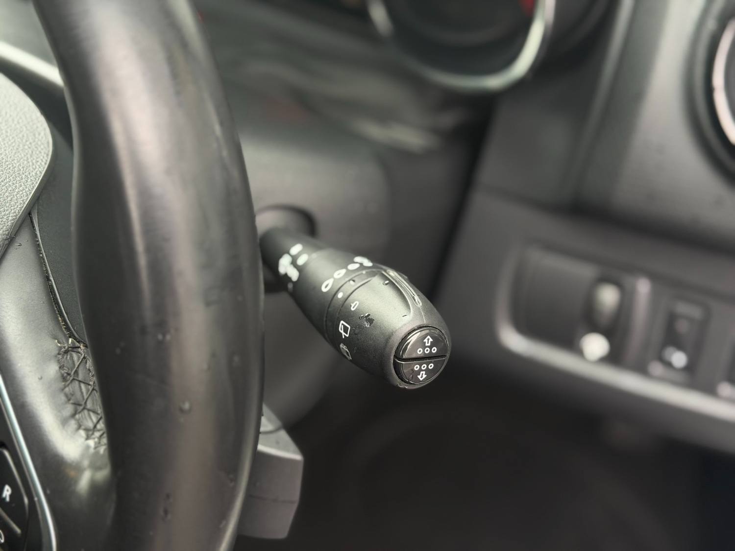 Used Renault Clio 2016 for sale - 76919247: Photo 35