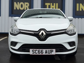 Used Renault Clio 2016 for sale - 76919247: Photo