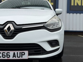Used Renault Clio 2016 for sale - 76919247: Photo