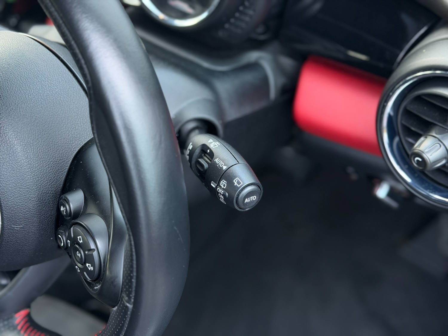 Used MINI Hatch 2015 for sale - 76919225: Photo 42