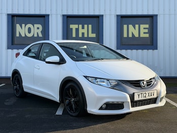 2012 (12) - 2.2 i-DTEC EX 5dr