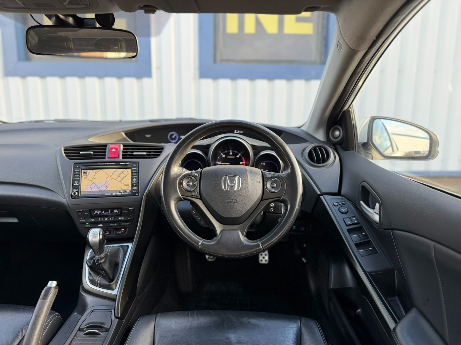 Used Honda Civic 2012 for sale - 76919061: Photo 27