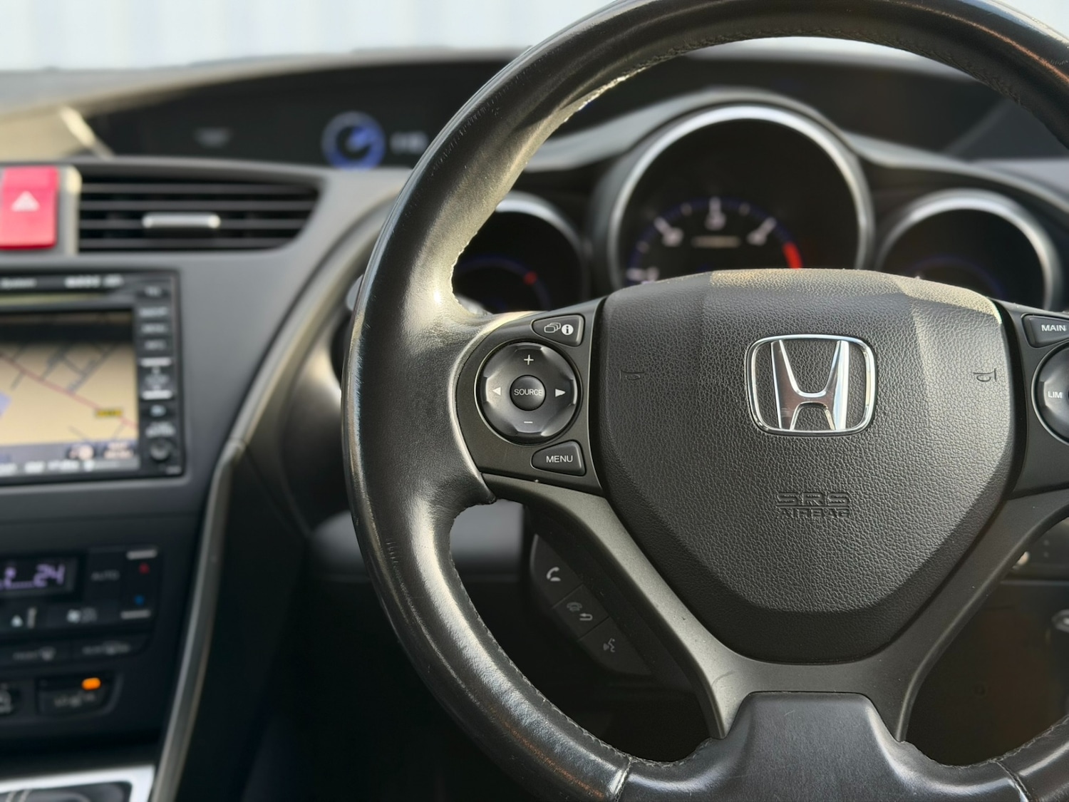 Used Honda Civic 2012 for sale - 76919061: Photo 29