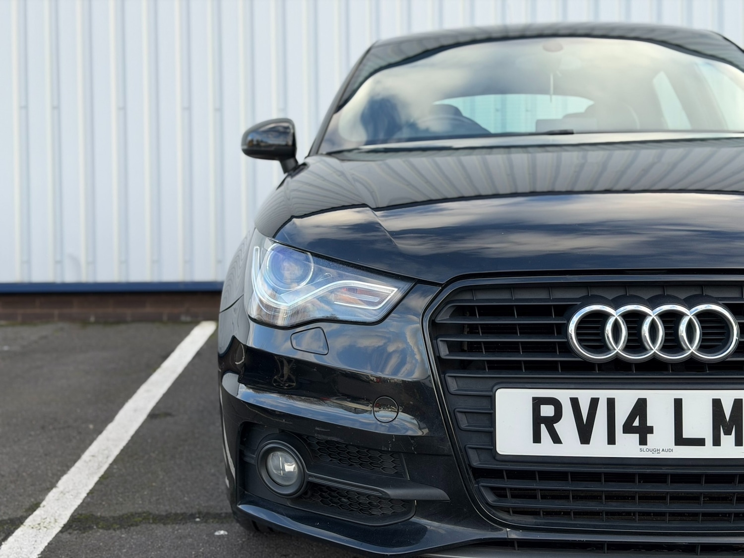 Used Audi A1 2014 for sale - 76919034: Photo 2