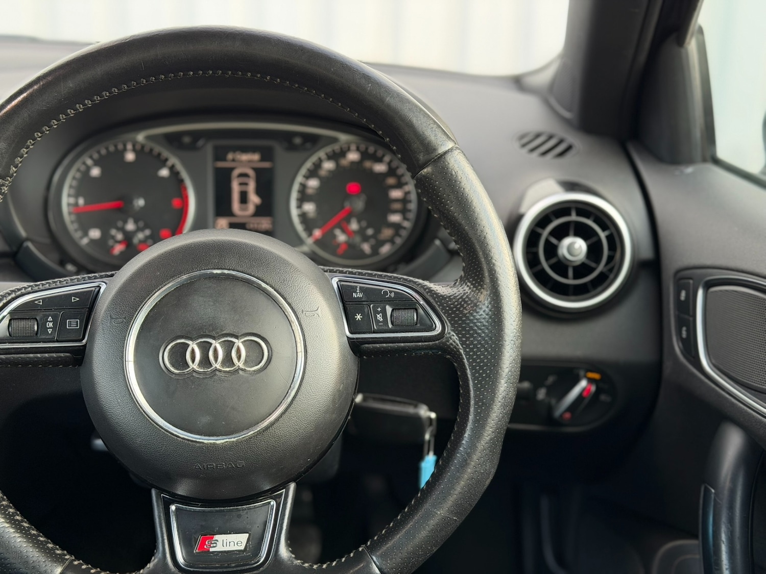 Used Audi A1 2014 for sale - 76919034: Photo 30