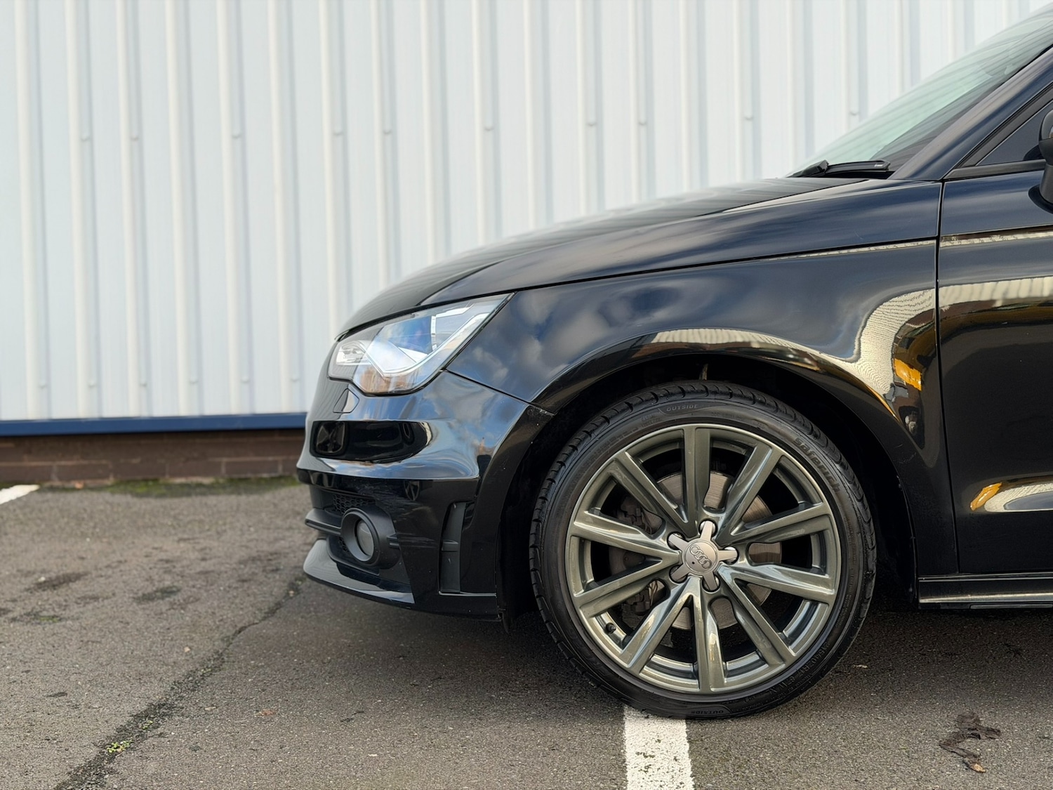 Used Audi A1 2014 for sale - 76919034: Photo 6
