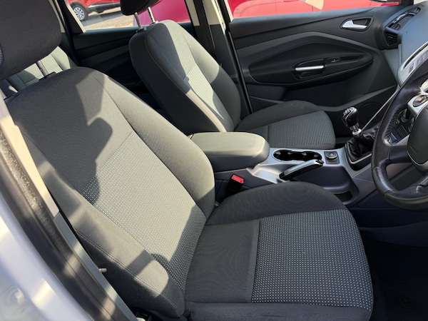 Used Ford C-Max 2015 for sale - 76165277: Photo 8