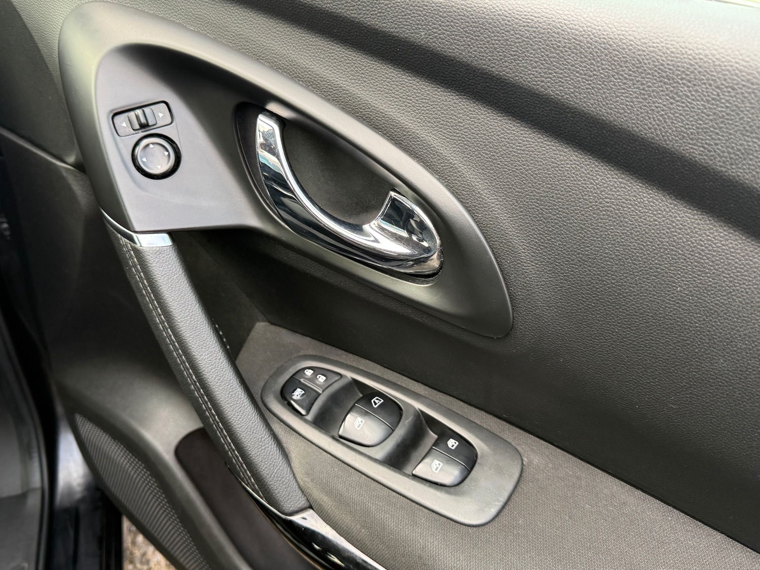 Used Renault Kadjar 2016 for sale - 76618928: Photo 8