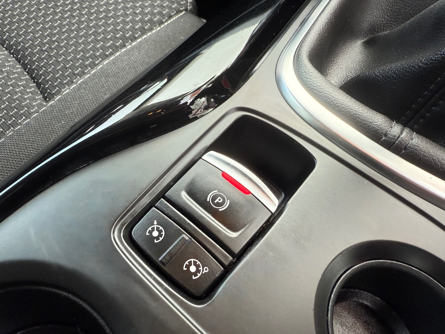 Used Renault Kadjar 2017 for sale - 76369459: Photo 10