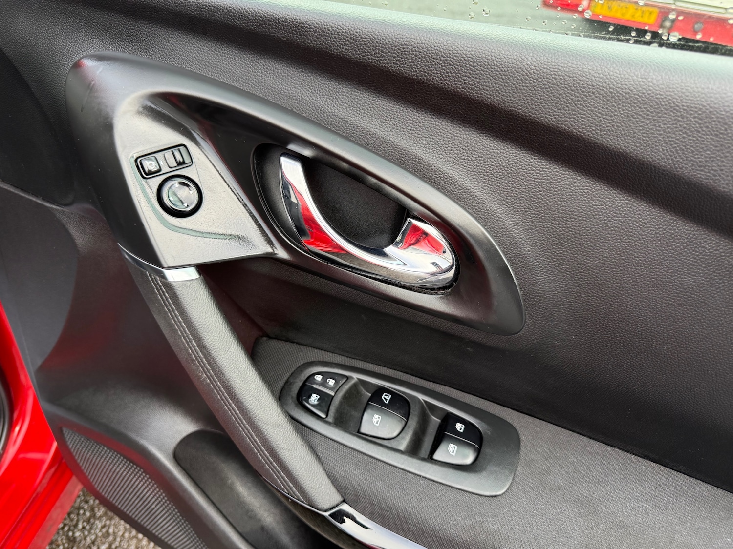 Used Renault Kadjar 2017 for sale - 76369459: Photo 12