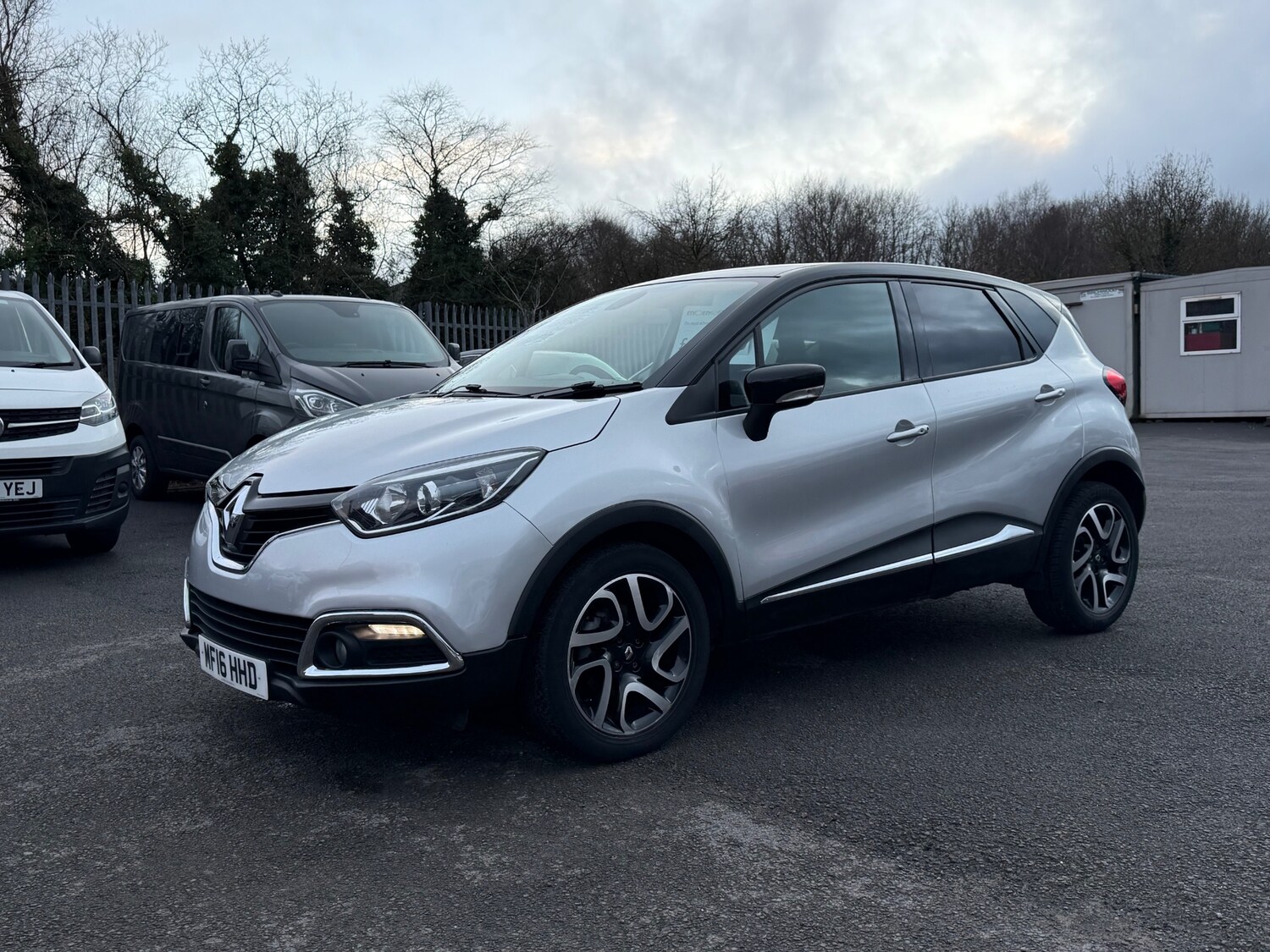 Used Renault Captur 2016 for sale - 77792670: Photo 12