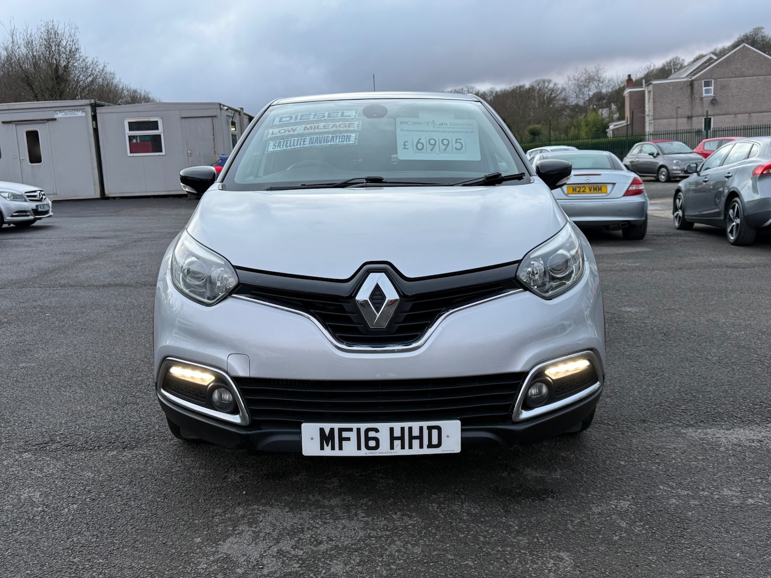 Used Renault Captur 2016 for sale - 77792670: Photo 2