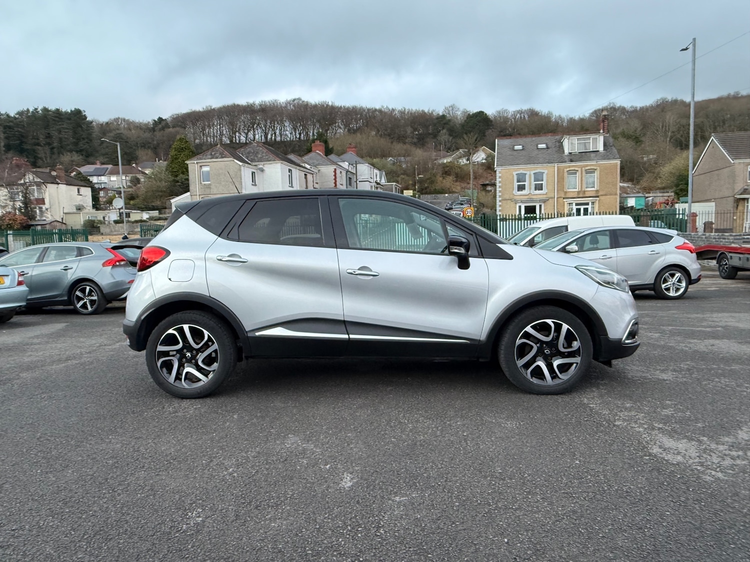 Used Renault Captur 2016 for sale - 77792670: Photo 3