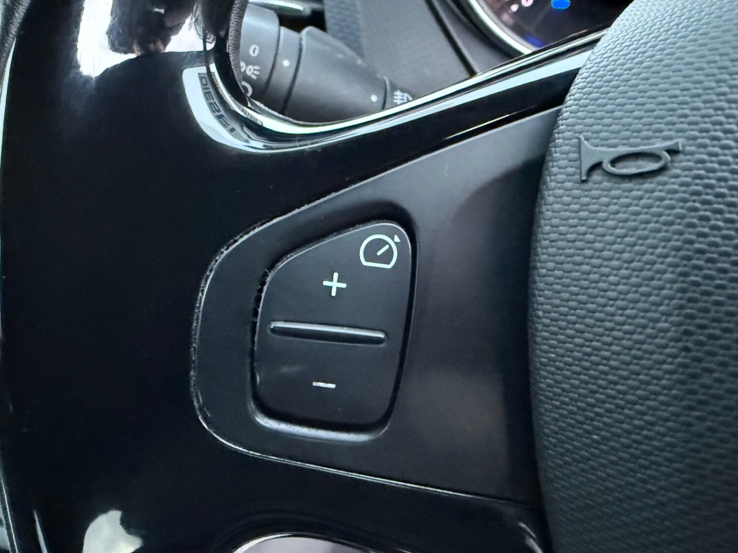 Used Renault Captur 2016 for sale - 77792670: Photo 9