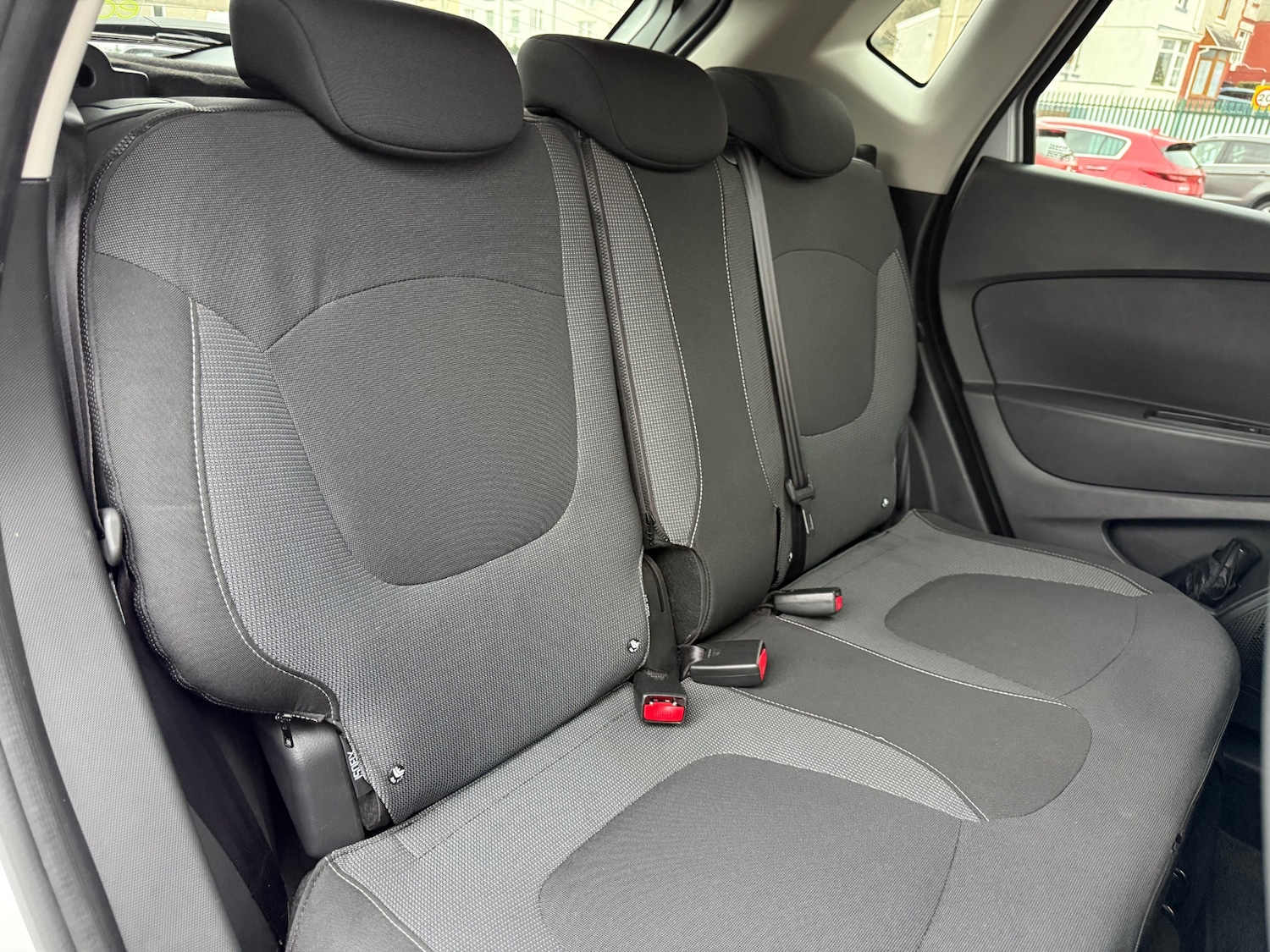 Used Renault Captur 2016 for sale - 76877323: Photo 8