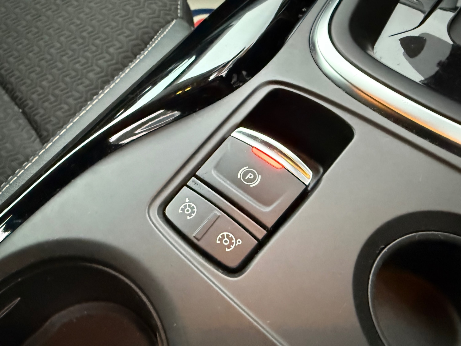 Used Renault Kadjar 2017 for sale - 77695318: Photo 10