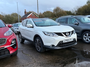 Used Nissan Qashqai 2015 for sale - 76436160: Photo