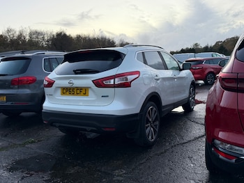 Used Nissan Qashqai 2015 for sale - 76436160: Photo