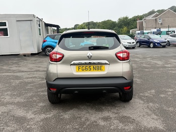 Used Renault Captur 2015 for sale - 78882408: Photo