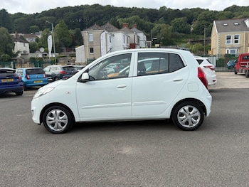 Used Hyundai i10 2013 for sale - 79074186: Photo
