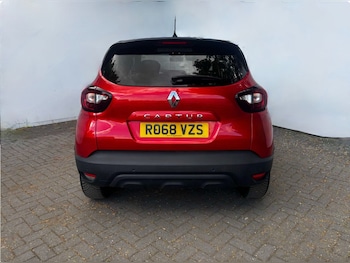 Used Renault Captur 2018 for sale - 78683520: Photo