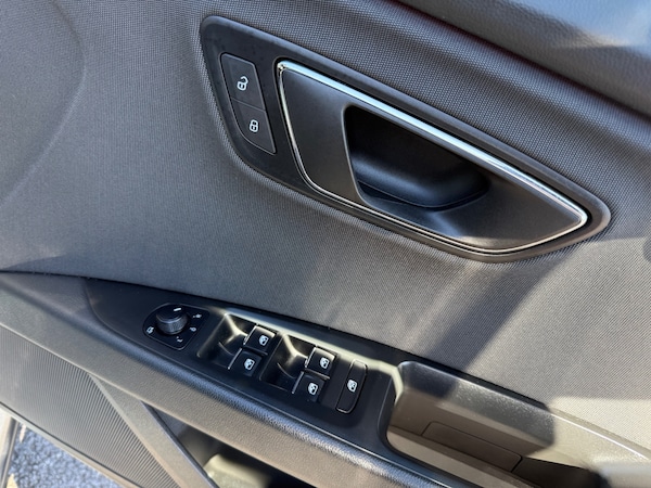 Used SEAT Leon 2017 for sale - 75224145: Photo 17
