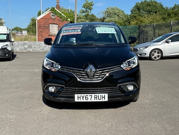 Used Renault Grand Scenic 2017 for sale - 78750939: Photo